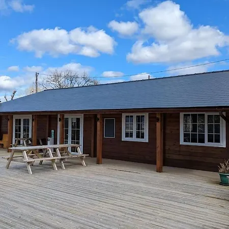 Snowdonia Log Cabin Trawsfynydd Exterior photo